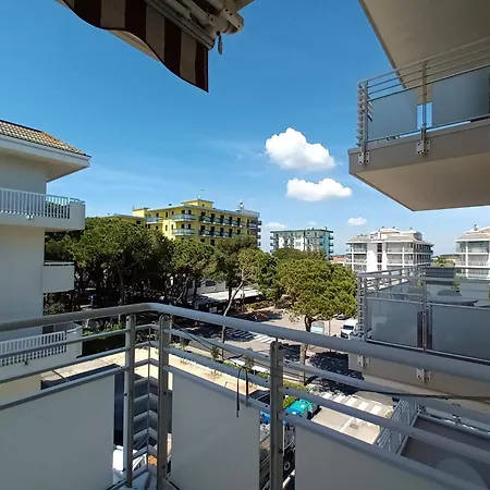 Diplomatic Piazza Torino Apartment Lido di Jesolo