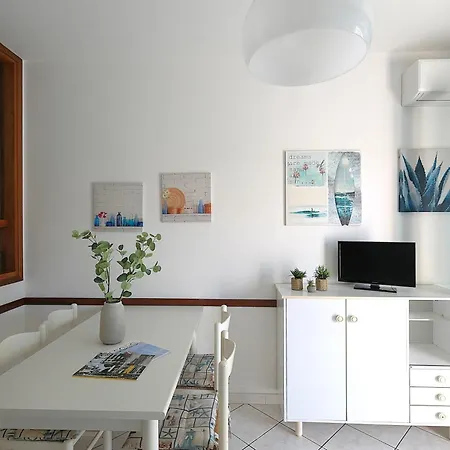 Diplomatic Bilo Vista Mare Piazza Torino Apartamento Lido di Jesolo